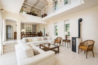 Maison 225m2 Vailhauquès