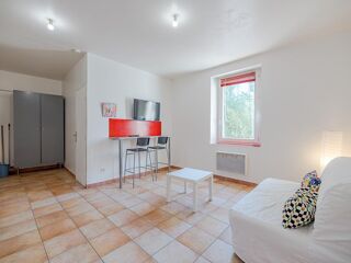  Appartement à louer 2 pièces 28 m²
