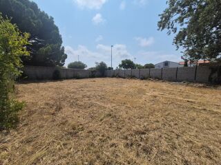 Vente Terrain Terrain à vendre 2064 m²  - SAINTE MARIE LA MER - A 5 min des plages Sainte marie la mer