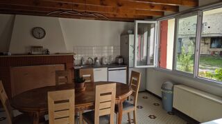 Vente Ferme Corps de Ferme à rénover de 500 m2, proche commerces, beaucoup de dépendances Saint fort sur le ne