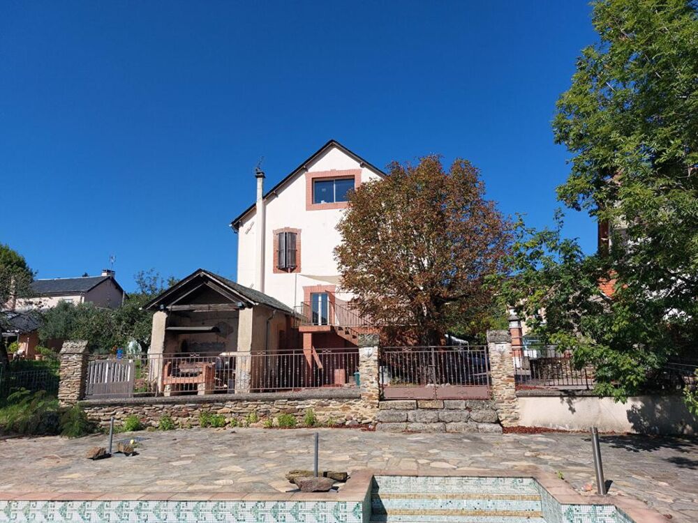 Superbe maison de village rénovée 316m², très beaux volumes, prestations exceptionnelles