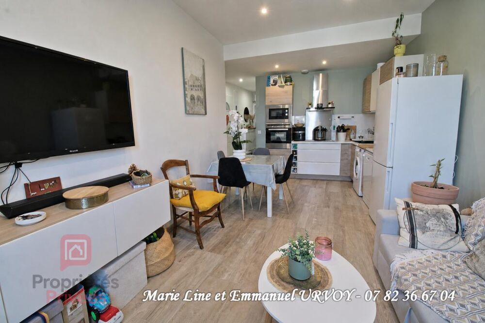 Barbentane 13570 ; Appartement T3 au 1er étage - 52 m² - parking -