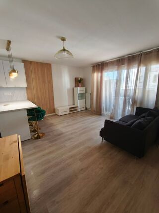  Appartement à louer 3 pièces 63 m²