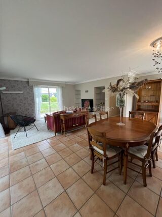  Maison � vendre 9 pi�ces 220 m�