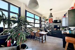 Loft à vendre 3 pièces 67 m² Paris 19e arrondissement