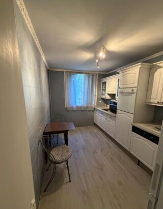  Appartement à louer 2 pièces 60 m²