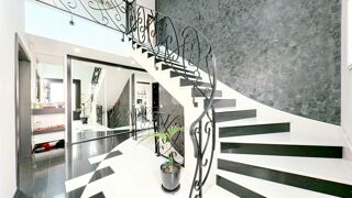  Villa � vendre 7 pi�ces 340 m�