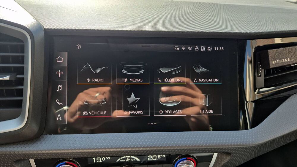 A1 City Carver 1.5 TFSI 150 S-Tronic 7 Design Luxe 2021 occasion 95570 Bouffemont