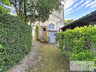  Maison à vendre 10 pièces 247 m²