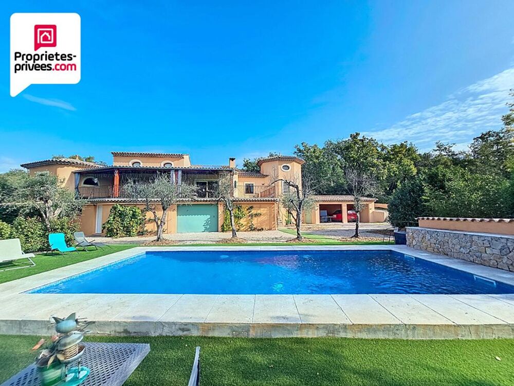 PROPRIETE 9 pièces 249 m2 avec Annexes, Piscine et terrain paysager de 4000 m2
