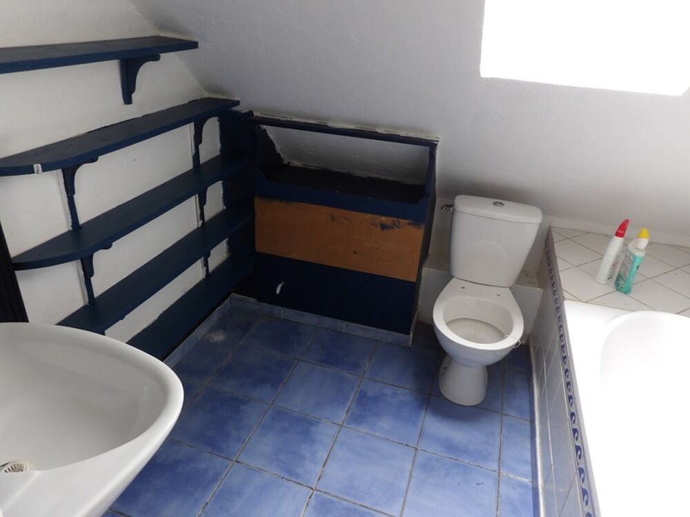 Maison à vendre 6 pièces NERIS LES BAINS (03)