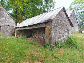  Proprit/chteau  vendre 3 pices 100 m