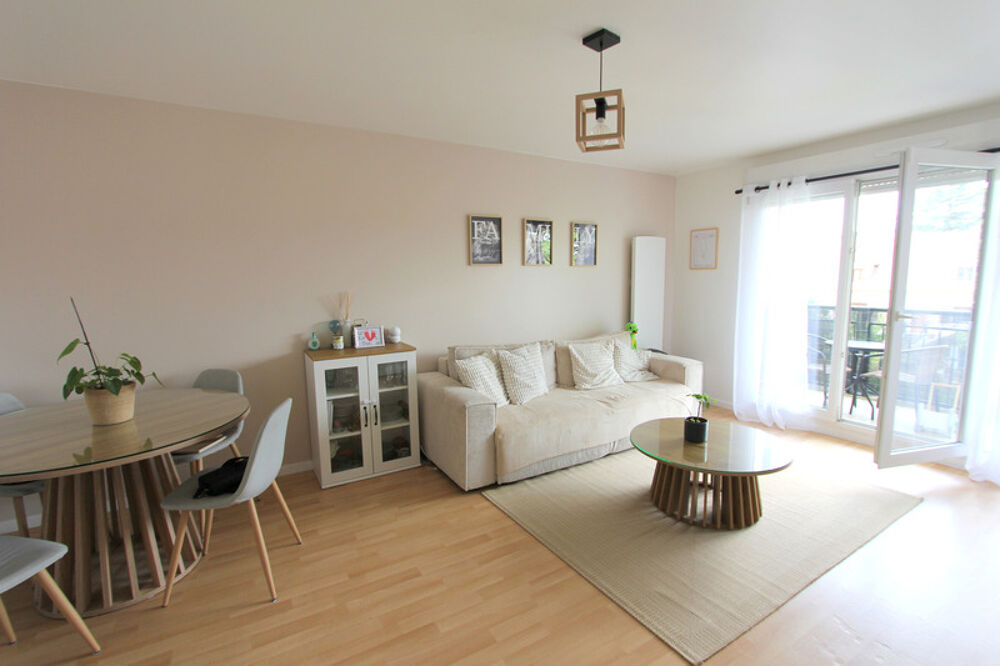 Appartement à vendre 3 pièces avec balcon à FRANCONVILLE (95)