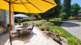  Maison � vendre 8 pi�ces 385 m�