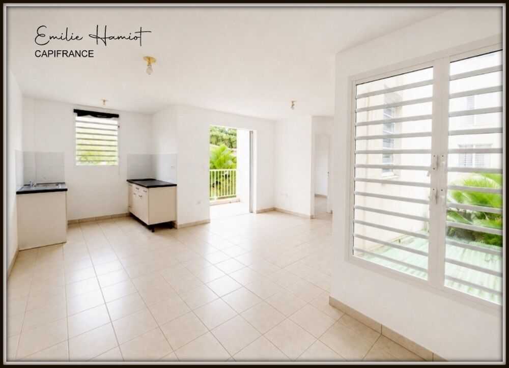 Vente Appartement À VENDRE – SAINT JOSEPH - Appartement en résidence T2 de 47 m² avec balcon et parking Saint joseph