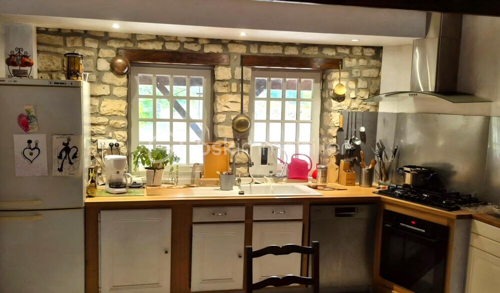 Vente Moulin Ancien moulin de 309 m² réhabilité en habitation, avec une partie indépendante pouvant servir de gîte Saint severin sur boutonne
