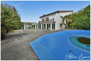  Maison � vendre 10 pi�ces 295 m�