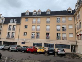  Appartement à louer 3 pièces 70 m²