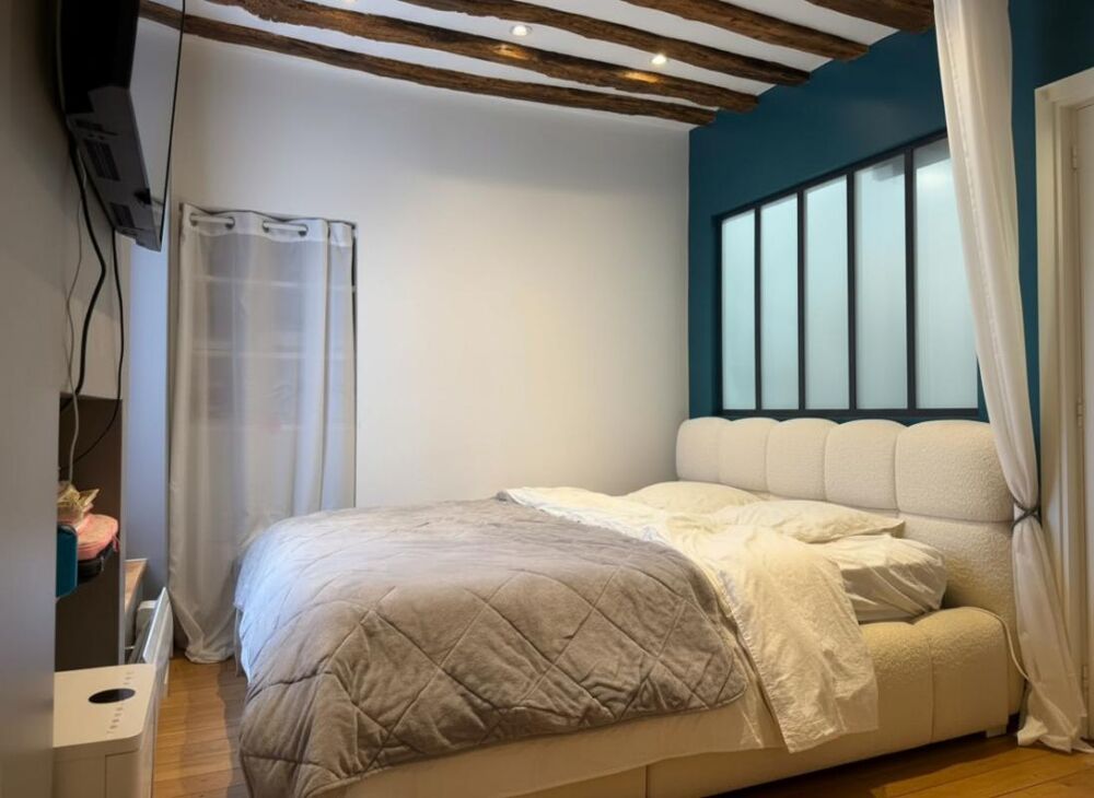 Vente Appartement Studio de charme refait à neuf- Faubourg Saint-Antoine-vendu loué- Paris 11