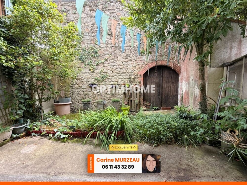 Vente Maison Maison à vendre 8 pièces MORTAGNE SUR SEVRE (85) Mortagne sur sevre