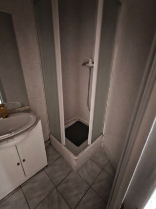  Appartement à louer 2 pièces 55 m²