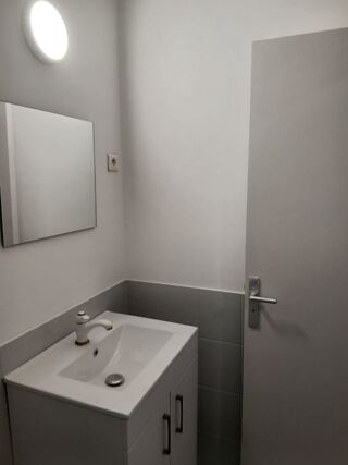  Appartement à louer 1 pièce 25 m²