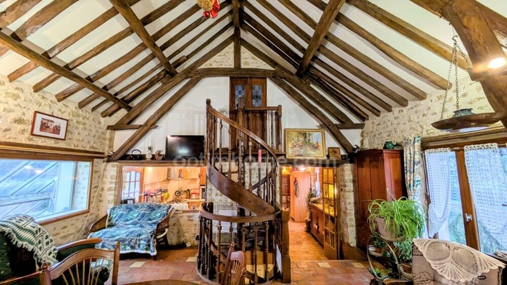 Vente Maison Logis du XVIe siècle dans le Perche – charme rare, dépendances 200 m² et jardin de 4000 m² Vidai