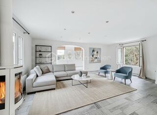  Villa à vendre 5 pièces 140 m²