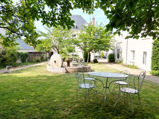  Propriété/château à vendre 15 + pièces 1000 m²