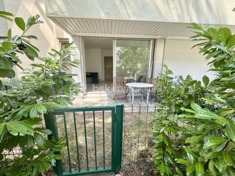   Découvrez le charme d'un studio avec jardinet au  cœur d'une  résidence très recherchée Appartement - 1 pièce(s) - 20 m²