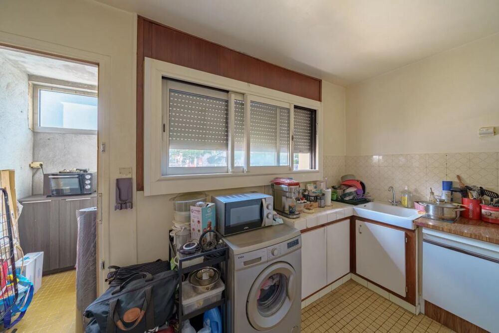 Vente Appartement Luminosité et calme pour ce T3 à Marseille Marseille 13