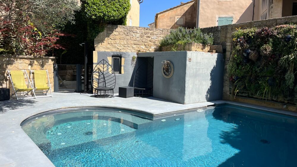 à vendre  Propriété/château Uzès (30700)