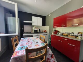  Immeuble  vendre 15 + pices 398 m
