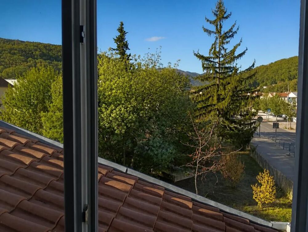 Vente Maison LAVELANET – MAISON 220 M² – 7 CHAMBRES – 2 LOGEMENTS – JARDIN, TERRASSES ET GARAGE Lavelanet