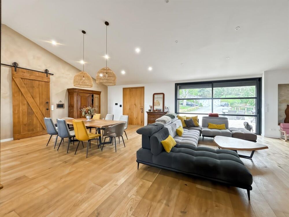 Vente Ferme Authentique ferme en pierres de 239 m² avec grand parc à 15 min de Villefranche-de-Lauragais Mas saintes puelles