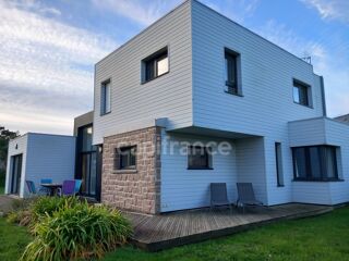  Maison � vendre 7 pi�ces 140 m�