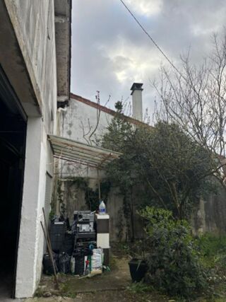  Remise / Grange � vendre 1 pi�ce 175 m� Le bouscat