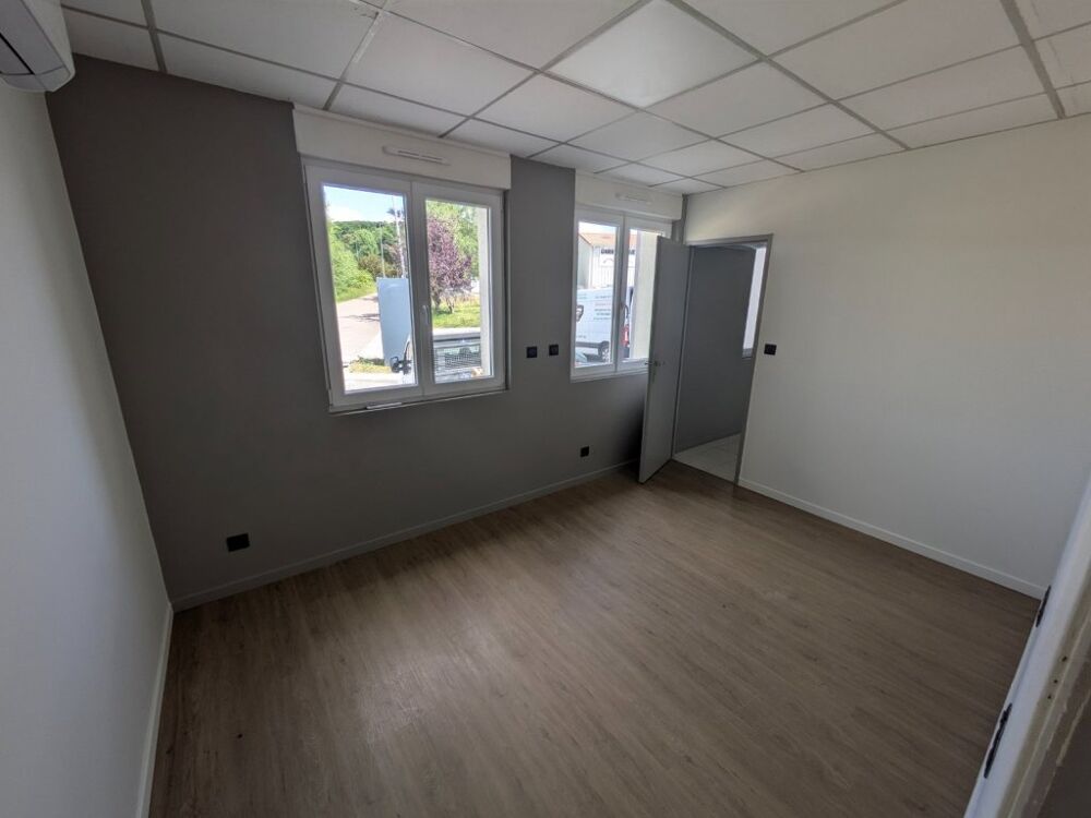   Location Bureau 110m² Chatillon le duc
