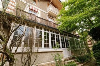  Maison � vendre 15 + pi�ces 300 m�