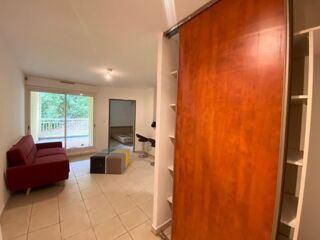  Appartement à louer 2 pièces 49 m²