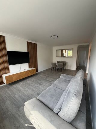  Appartement à louer 3 pièces 65 m²