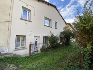 Vente Appartement IDEAL 1ER ACHAT OU INVESTISSEUR APPARTEMENT CENTRE MONTLUEL AVEC GARAGE Montluel