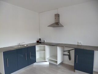  Appartement à louer 2 pièces 80 m²