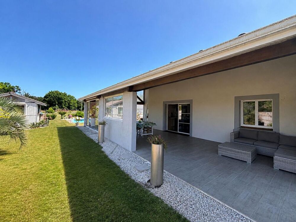 Maison Audenge 7 pièces 155 m2 sur 1,7 ha de terrain