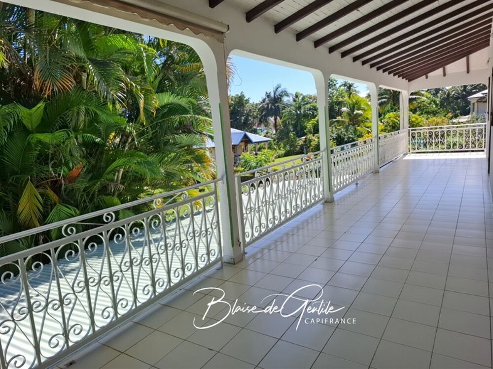 Vente Maison Maison à vendre 10 pièces BAIE MAHAULT (971) Baie mahault