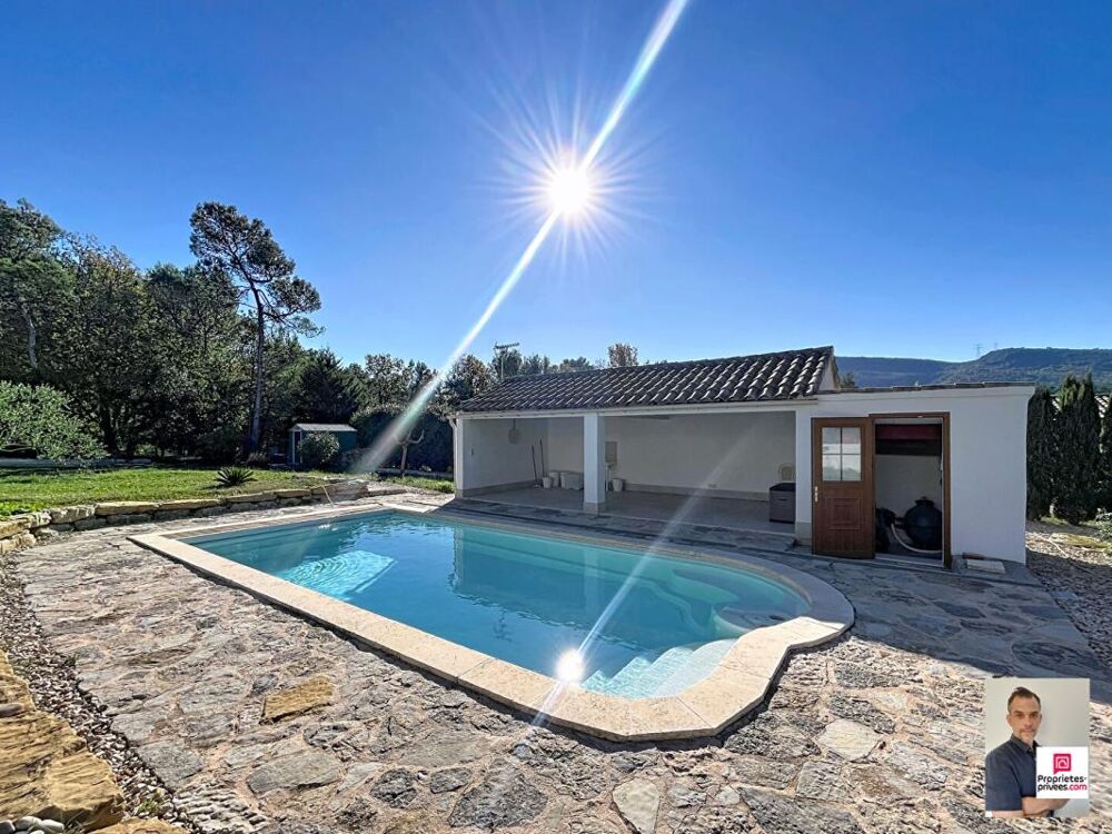 Villa 4 pièce(s) 184 m2