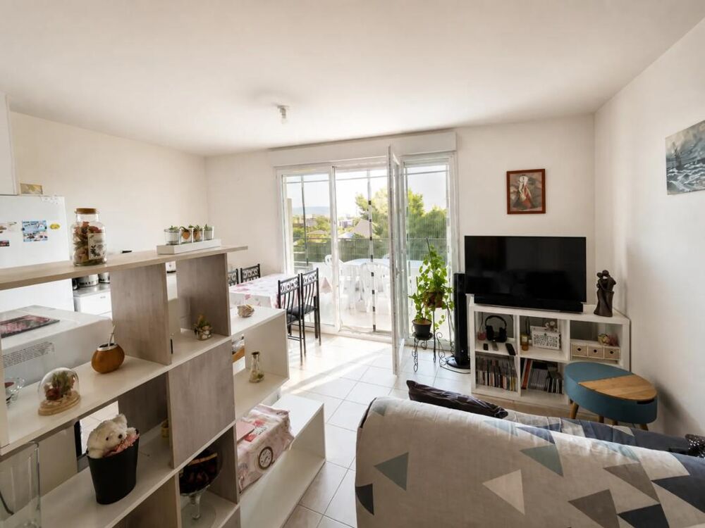 Appartement 2 pièces de 43 m² situé à Marseille