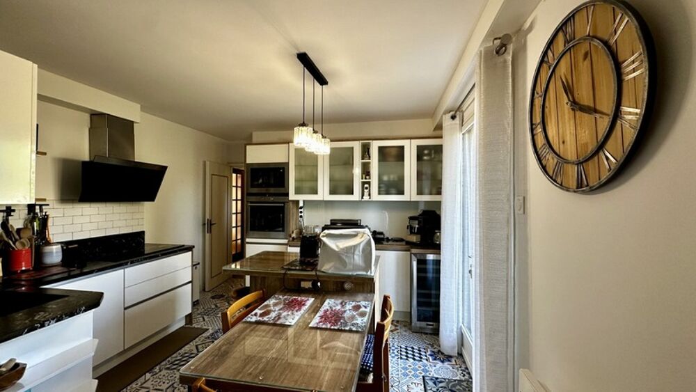 Maison à vendre 6 pièces MARTIGNAS SUR JALLE (33)