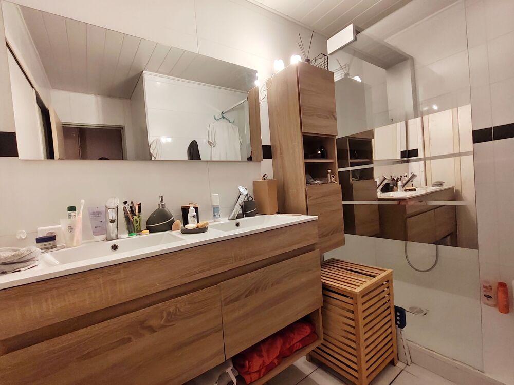 Vente Appartement Appartement à vendre 4 pièces DIJON (21) 75m² - Dernier étage - 2 Balcons Dijon