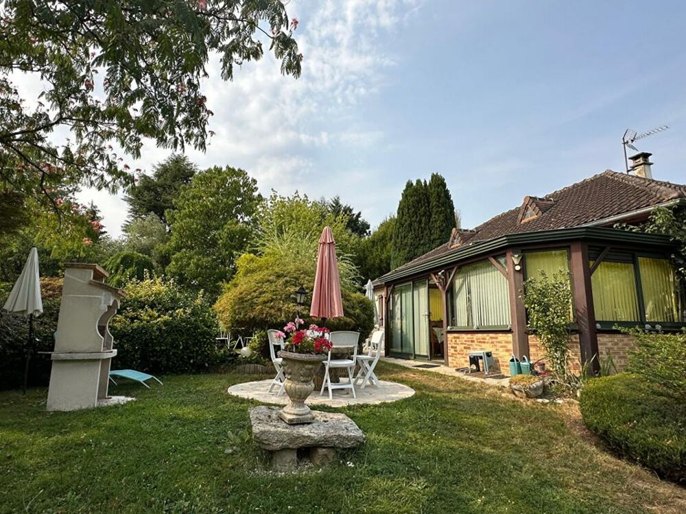 Pavillon avec parc arboré unique à Remalard en Perche 5 pièce(s) 100 m2